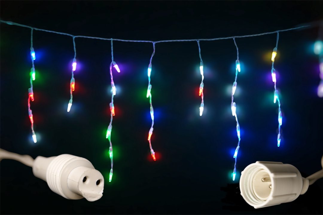 79 70L M5 LED Icicle Lights, Warm White WW Standard Plug
