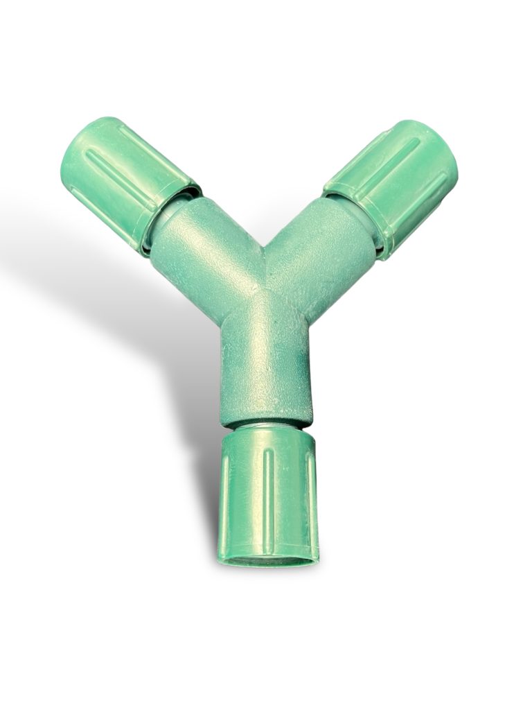 Coaxial water tight Y-splitter for Christmas and holiday lights